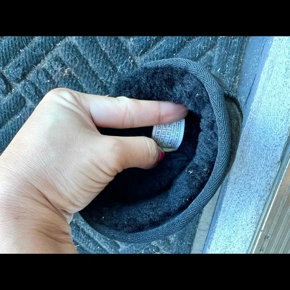UGG girl classic